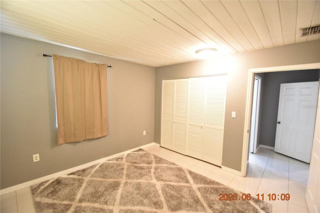 1906 E BOUGAINVILLEA AVENUE, Tampa, FL 33612