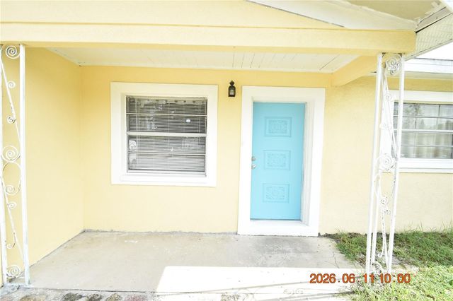 1906 E BOUGAINVILLEA AVENUE, Tampa, FL 33612