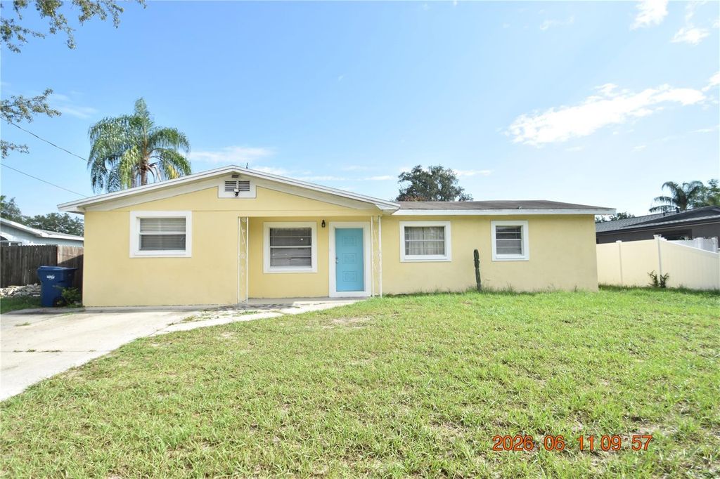 1906 E BOUGAINVILLEA AVENUE, Tampa, FL 33612