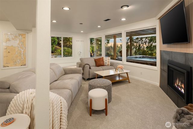 17030 Tiger Mountain Road SE, Issaquah, WA 98027