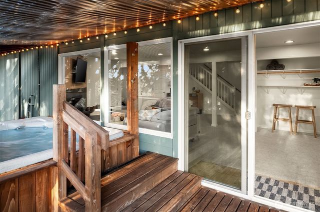 17030 Tiger Mountain Road SE, Issaquah, WA 98027