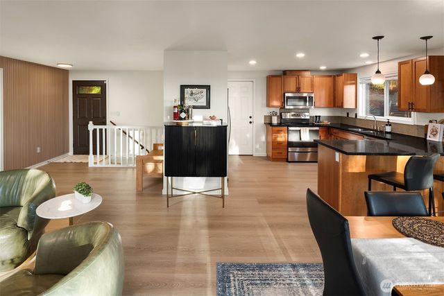 17030 Tiger Mountain Road SE, Issaquah, WA 98027