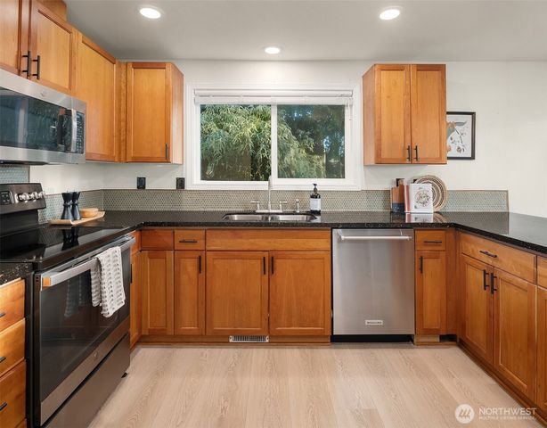 17030 Tiger Mountain Road SE, Issaquah, WA 98027