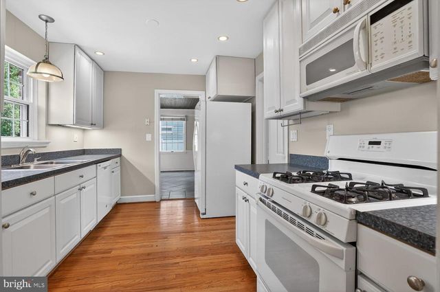 4739 DITTMAR RD N, Arlington, VA 22207