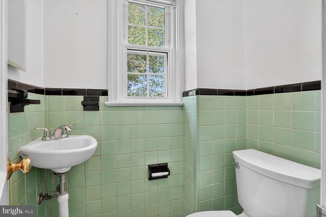 4739 DITTMAR RD N, Arlington, VA 22207