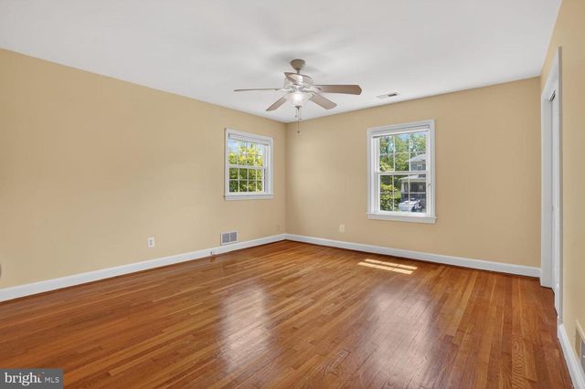 4739 DITTMAR RD N, Arlington, VA 22207