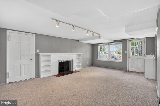 4739 DITTMAR RD N, Arlington, VA 22207