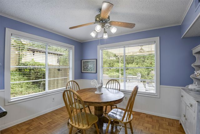 3704 Lynnwood Drive, Arlington, TX 76013