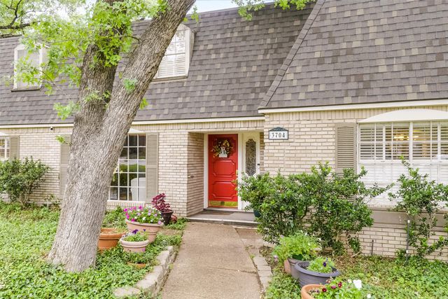 3704 Lynnwood Drive, Arlington, TX 76013