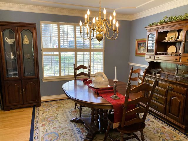 3704 Lynnwood Drive, Arlington, TX 76013