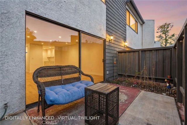 11311 Tampa Avenue 21, Porter Ranch, CA 91326