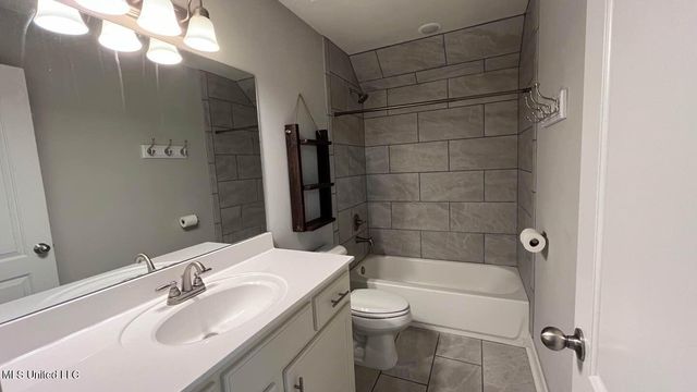 3556 May Brook Cove, Southaven, MS 38672