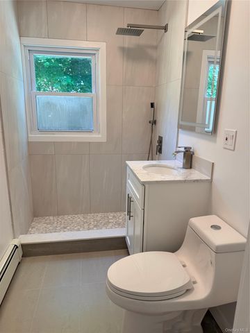 12 Garland Lane, Westbury, NY 11590