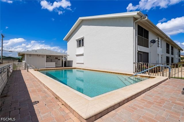 1016 SE 46th ST 101, Cape Coral, FL 33904