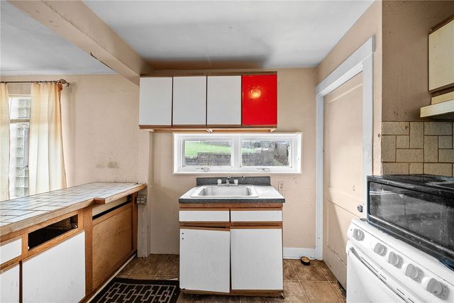 9611 Emerson St, Penn Hills, PA 15235