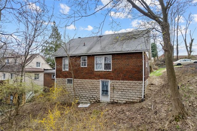 9611 Emerson St, Penn Hills, PA 15235