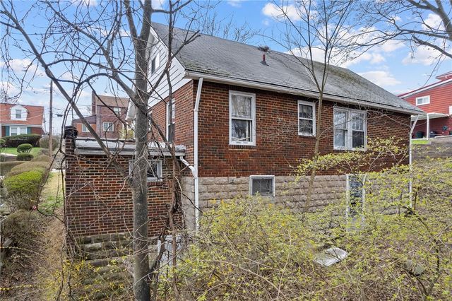 9611 Emerson St, Penn Hills, PA 15235