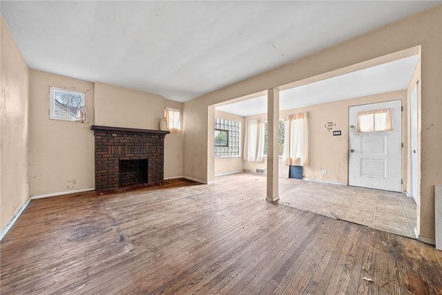 9611 Emerson St, Penn Hills, PA 15235