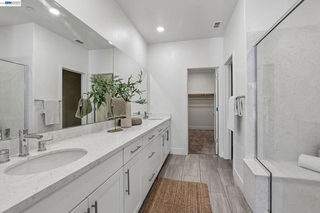 3992 Scottfield St, Dublin, CA 94568