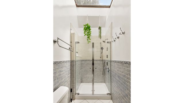 51 DAHILL Road, New York City, NY 11218