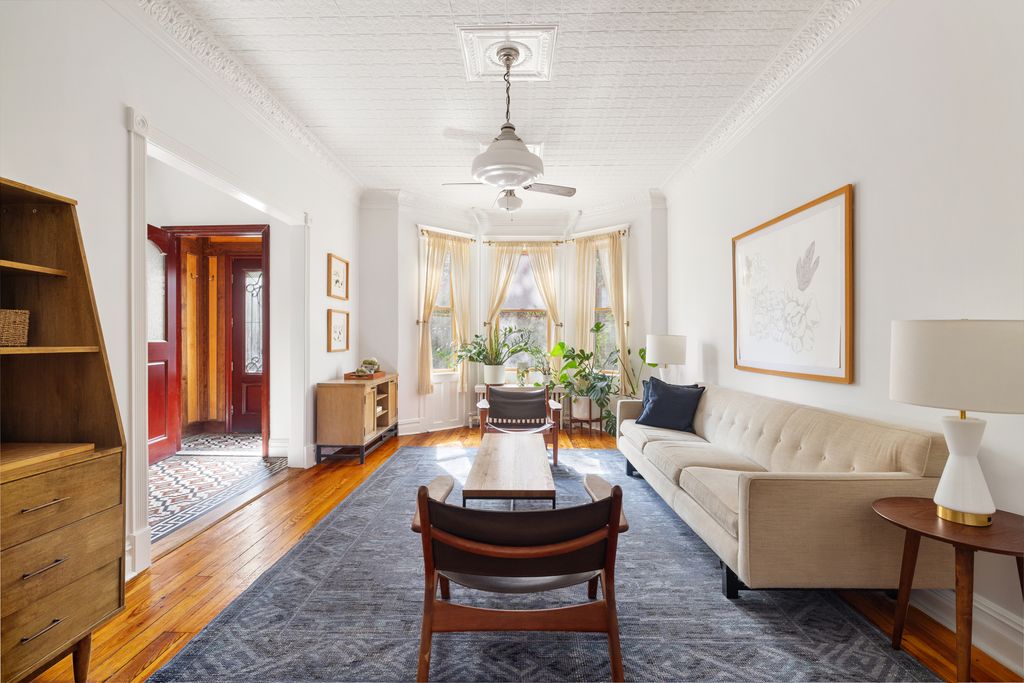 51 DAHILL Road, New York City, NY 11218
