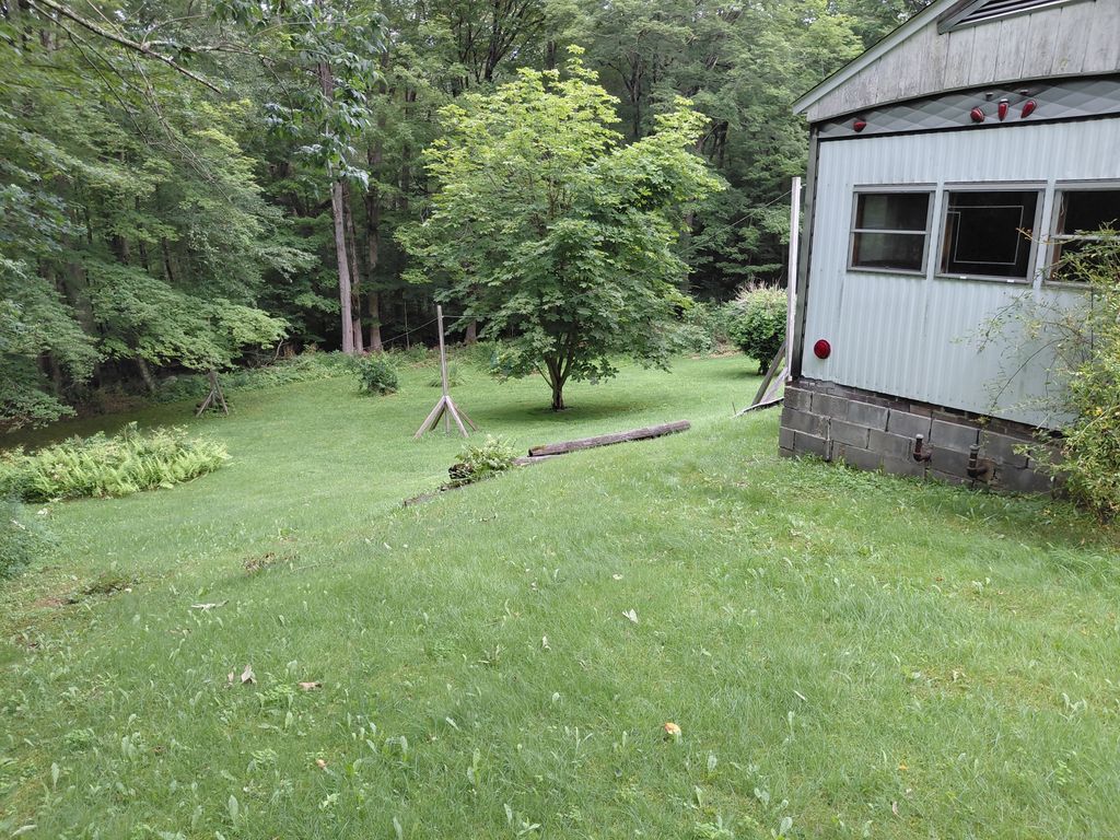 115 North Road, Ashford, CT 06278