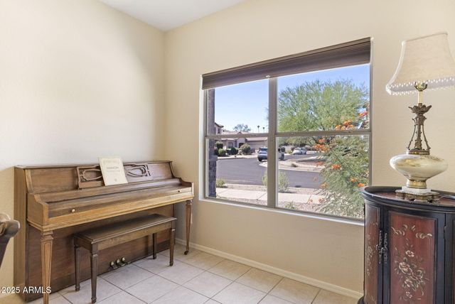 9025 S 6TH Street, Phoenix, AZ 85042