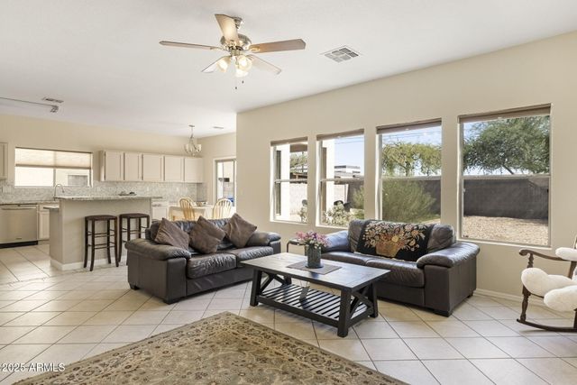 9025 S 6TH Street, Phoenix, AZ 85042