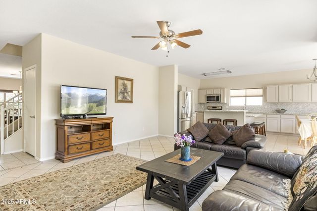 9025 S 6TH Street, Phoenix, AZ 85042