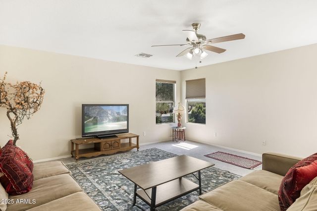 9025 S 6TH Street, Phoenix, AZ 85042