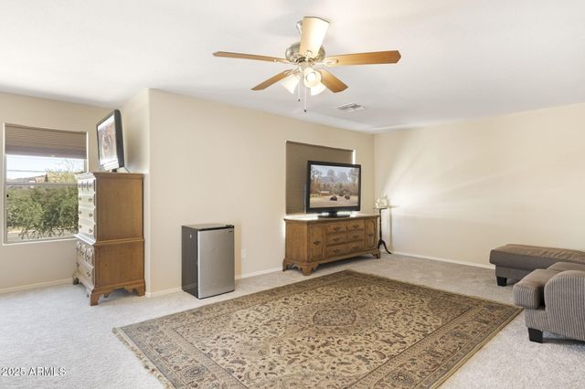 9025 S 6TH Street, Phoenix, AZ 85042