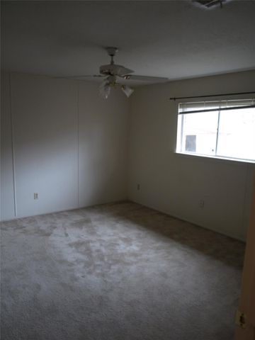10806 Lynbrook Drive b, Houston, TX 77042
