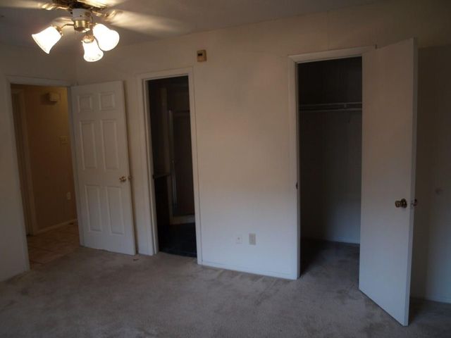 10806 Lynbrook Drive b, Houston, TX 77042