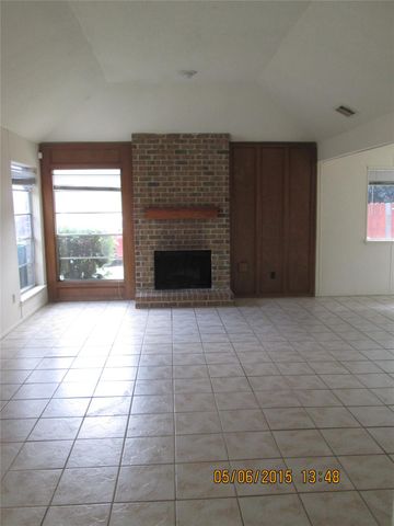 10806 Lynbrook Drive b, Houston, TX 77042