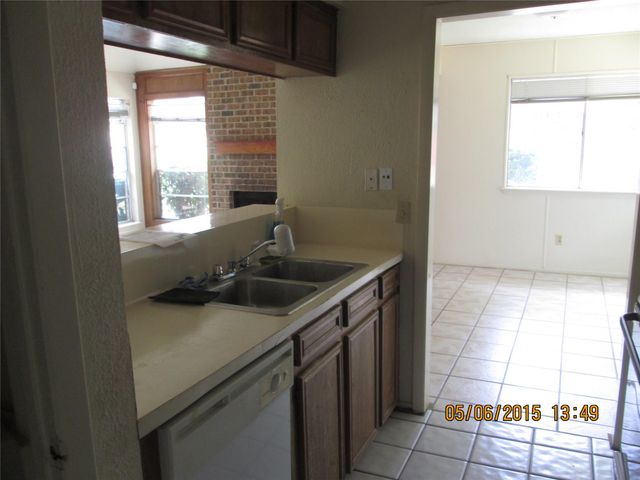 10806 Lynbrook Drive b, Houston, TX 77042