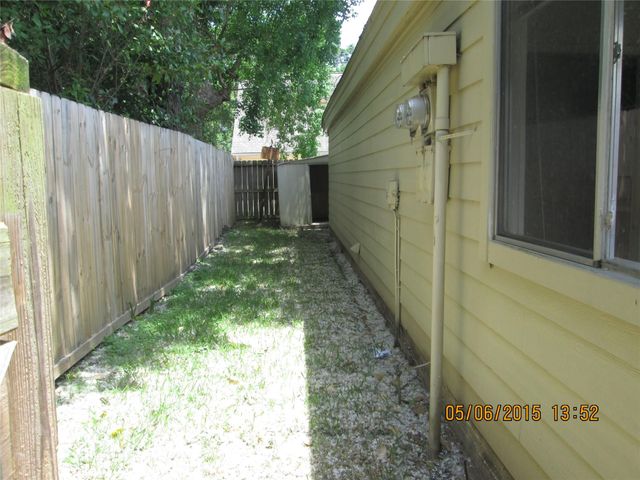10806 Lynbrook Drive b, Houston, TX 77042
