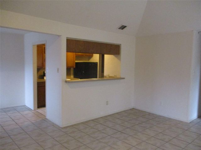 10806 Lynbrook Drive b, Houston, TX 77042