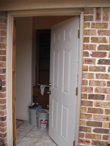 10806 Lynbrook Drive b, Houston, TX 77042
