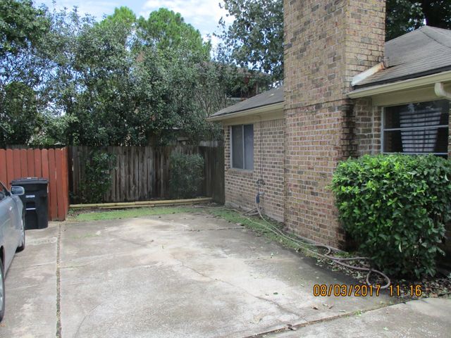 10806 Lynbrook Drive b, Houston, TX 77042