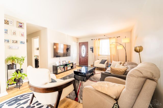 2617 Chesterhill Dr, Colerain Twp, OH 45231