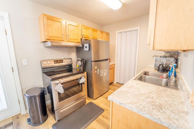 2617 Chesterhill Dr, Colerain Twp, OH 45231