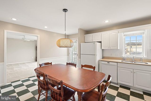 262 EVERGREEN DR, Bayville, NJ 08721