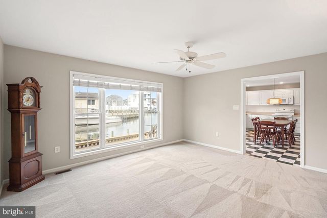 262 EVERGREEN DR, Bayville, NJ 08721