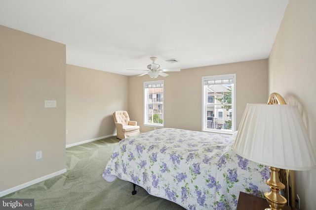 262 EVERGREEN DR, Bayville, NJ 08721
