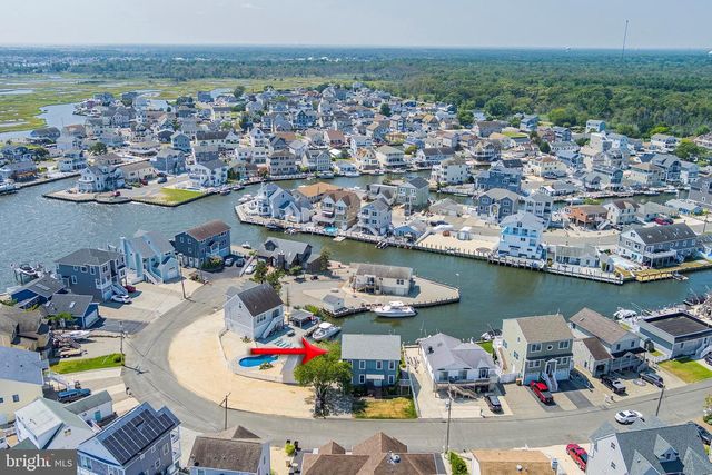 262 EVERGREEN DR, Bayville, NJ 08721