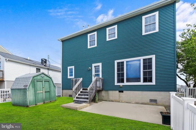 262 EVERGREEN DR, Bayville, NJ 08721