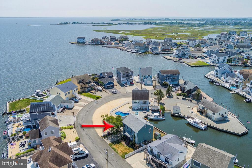 262 EVERGREEN DR, Bayville, NJ 08721