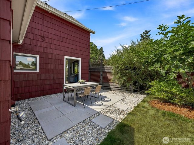 2001 S Lucile Street, Seattle, WA 98108