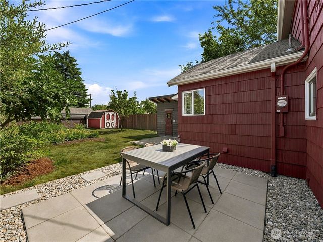 2001 S Lucile Street, Seattle, WA 98108