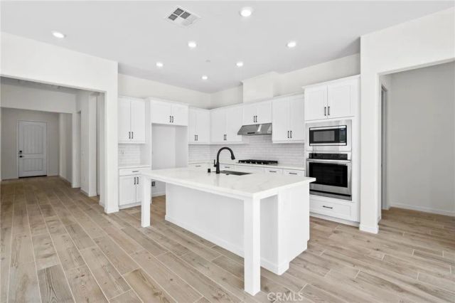 51952 Marquis Lane, La Quinta, CA 92253